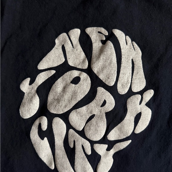 Brandy Melville Black Crew Neck Tee - Picture 2 of 4